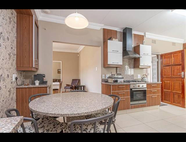 3 BEDROOM HOUSE FOR SALE IN RANDBURG CENTRAL